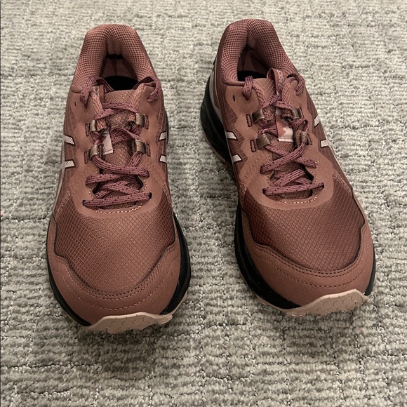 Asics Women's Gel Venture 10 Trail Shoe 8 - Picture 3 of 7